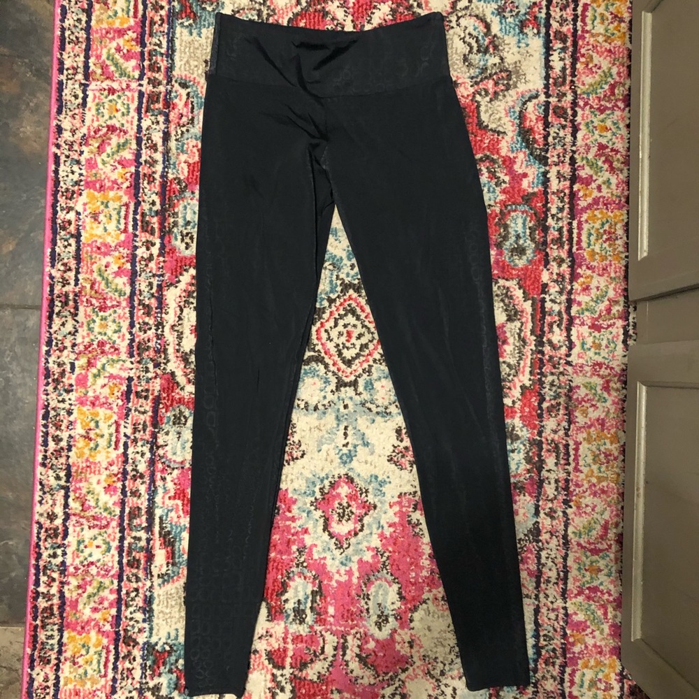 Onzie Reptile Type Leggings